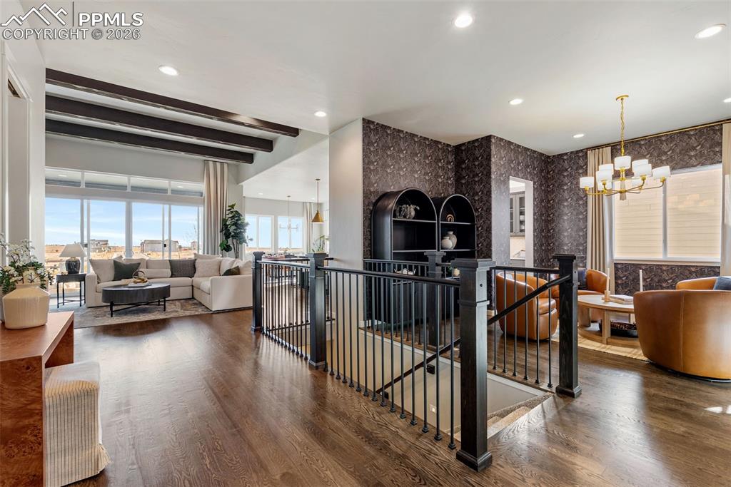 Image 3 of 20: Kitchen