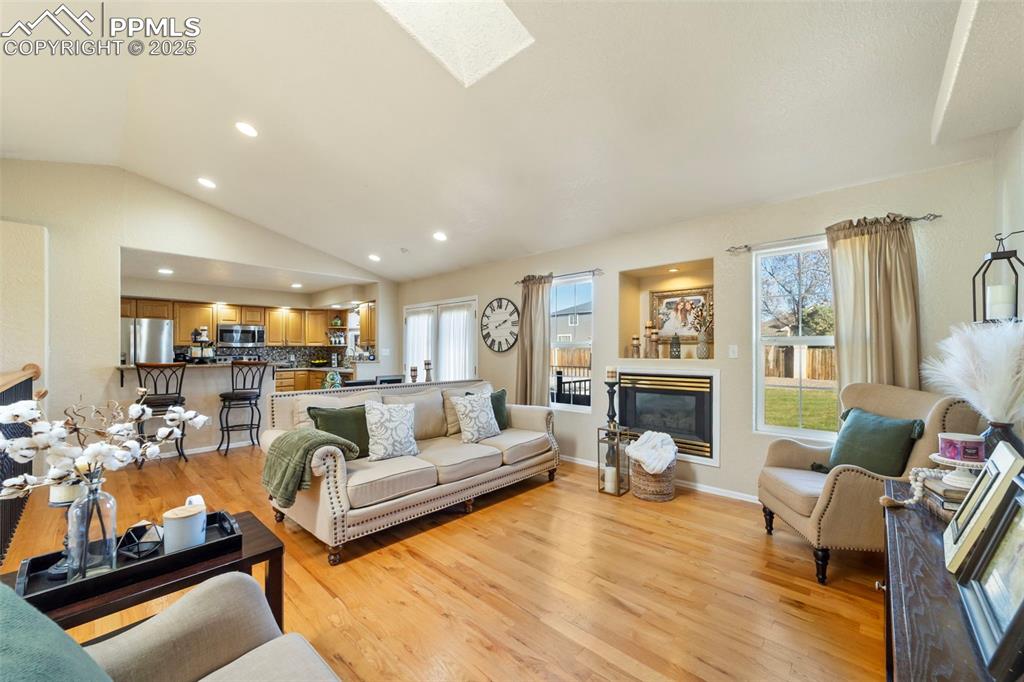 Image 2 of 40: Living Room