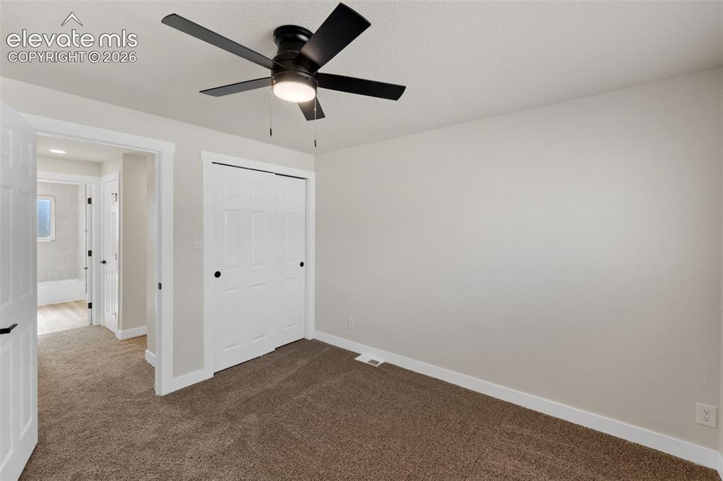 Image 19 of 42: Bedroom