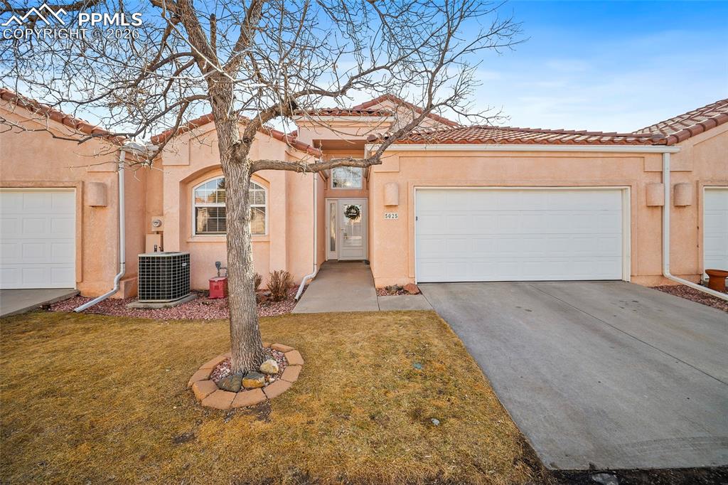 Image 1 of 48: Low Maintenance living with views! 