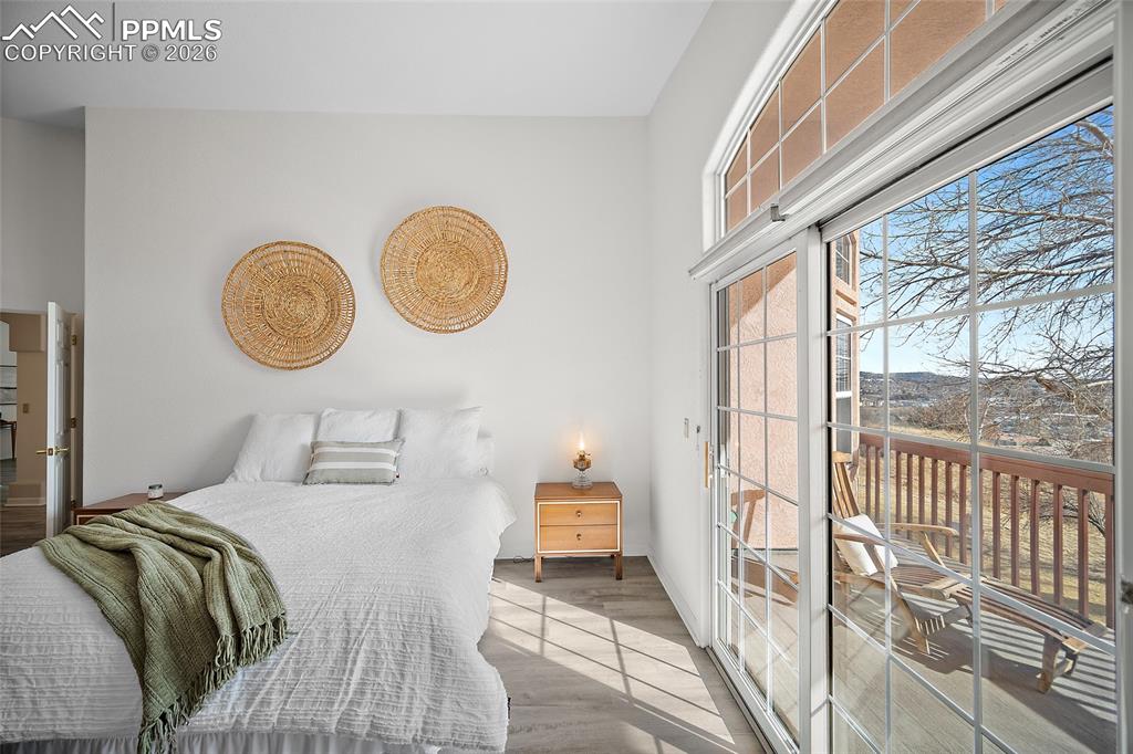 Image 28 of 48: Bedroom