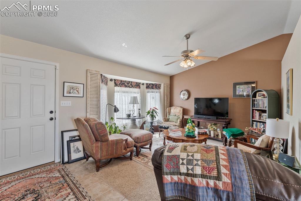 Image 2 of 36: Living Room