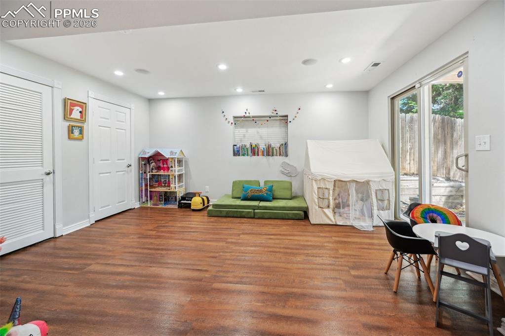 Image 25 of 38: Game Room