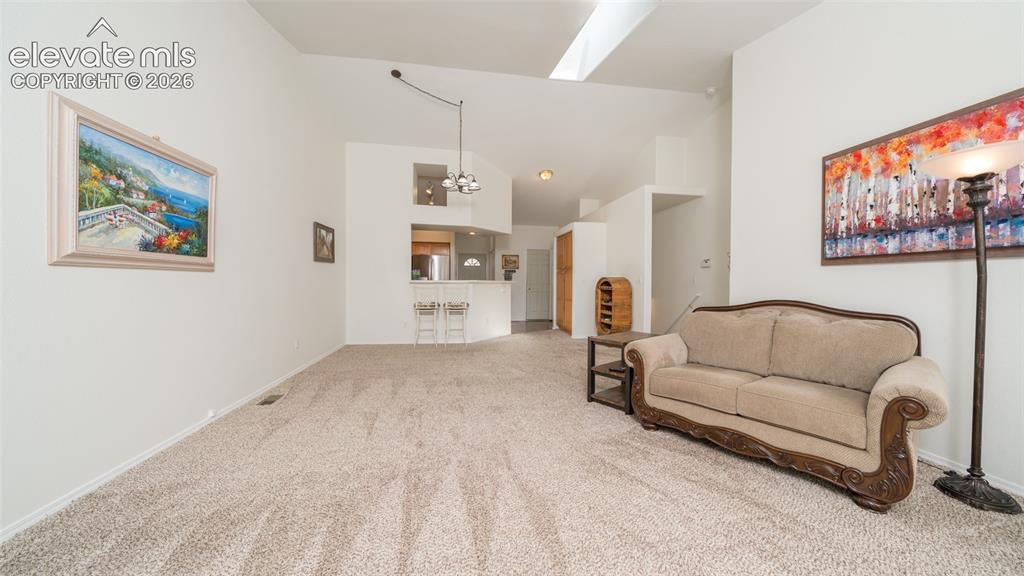 Image 7 of 32: Vaulted ceilings