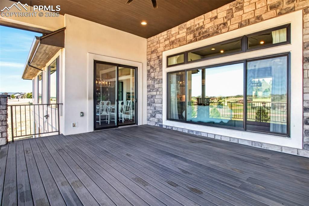 Image 11 of 45: Deck