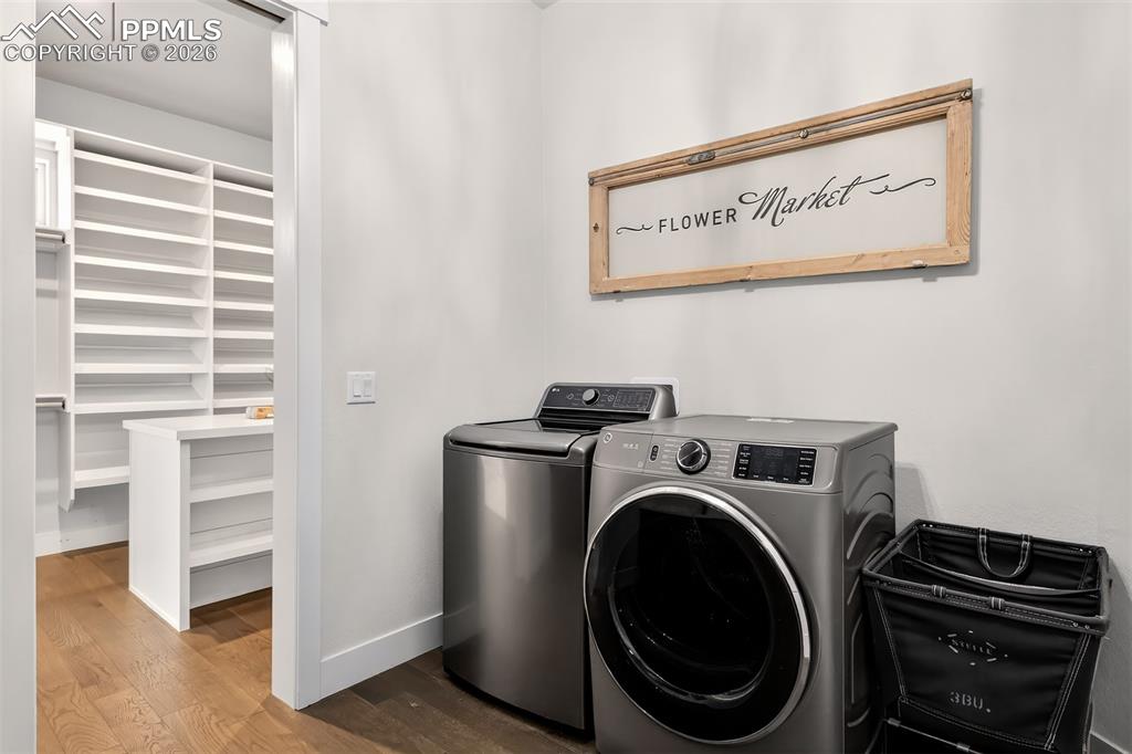 Image 16 of 45: Laundry