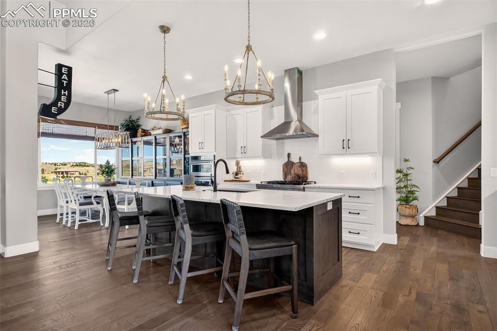Image 8 of 45: Kitchen