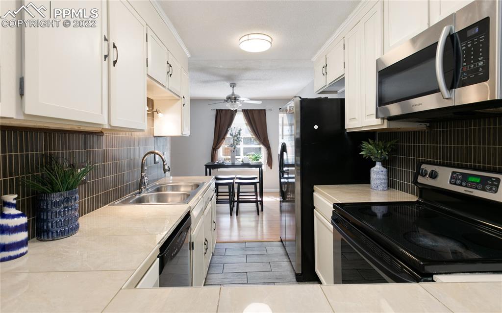 Listing 1475620, Image 10 of 26