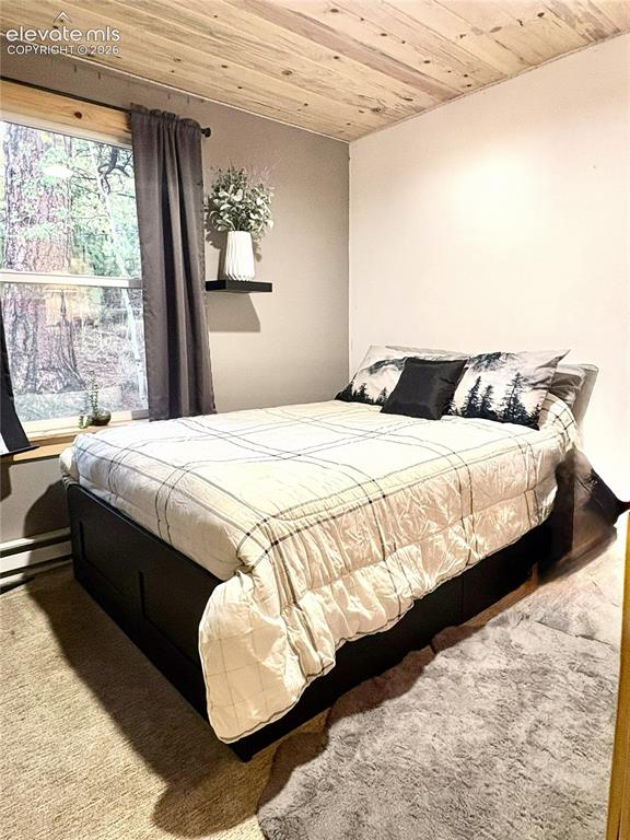 Image 48 of 48: Bedroom
