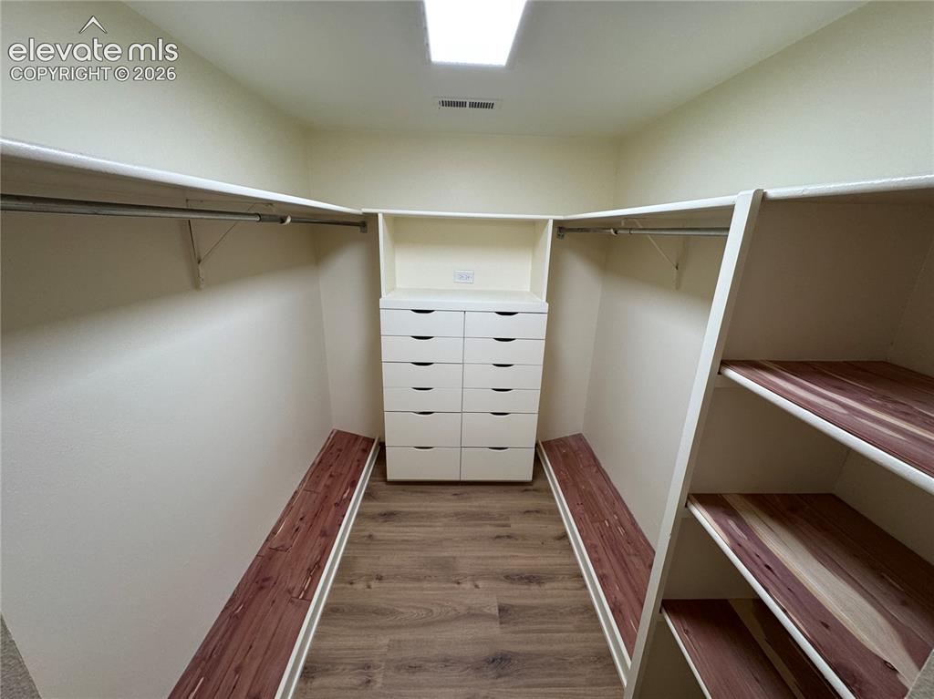 Image 12 of 24: Closet