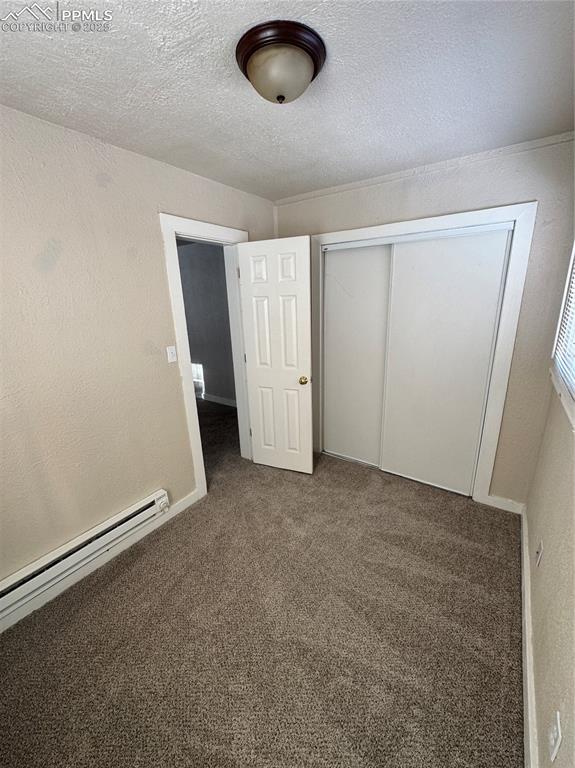 Image 3 of 23: Bedroom