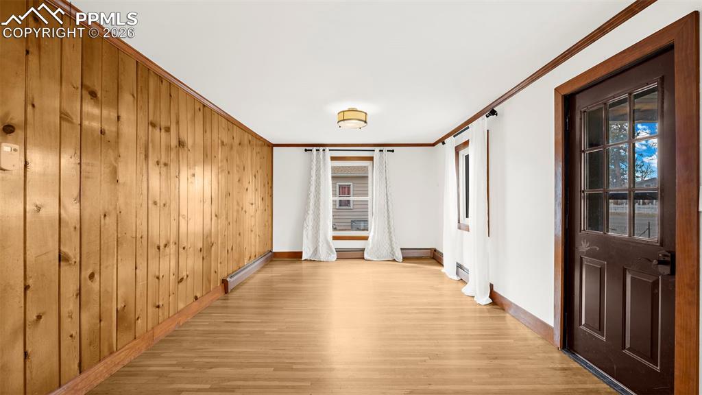 Image 6 of 48: Living Room