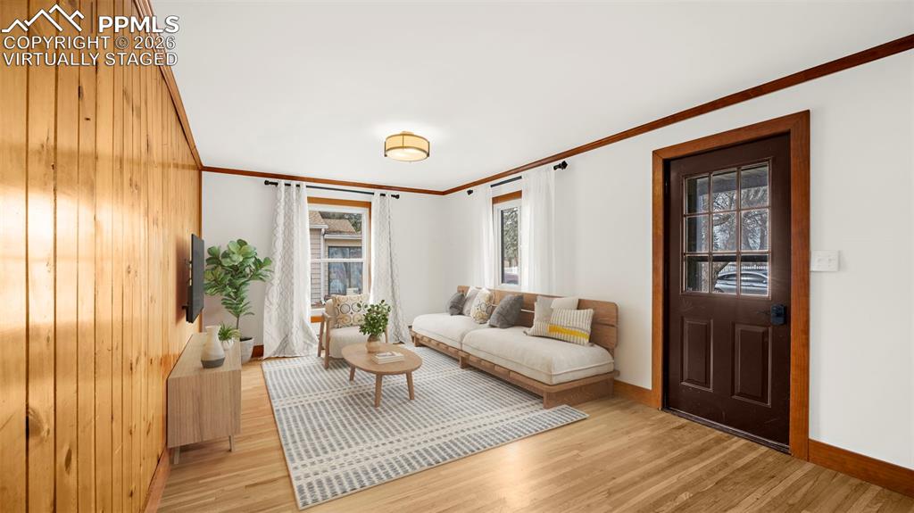 Image 8 of 48: VIRTUALLY STAGED