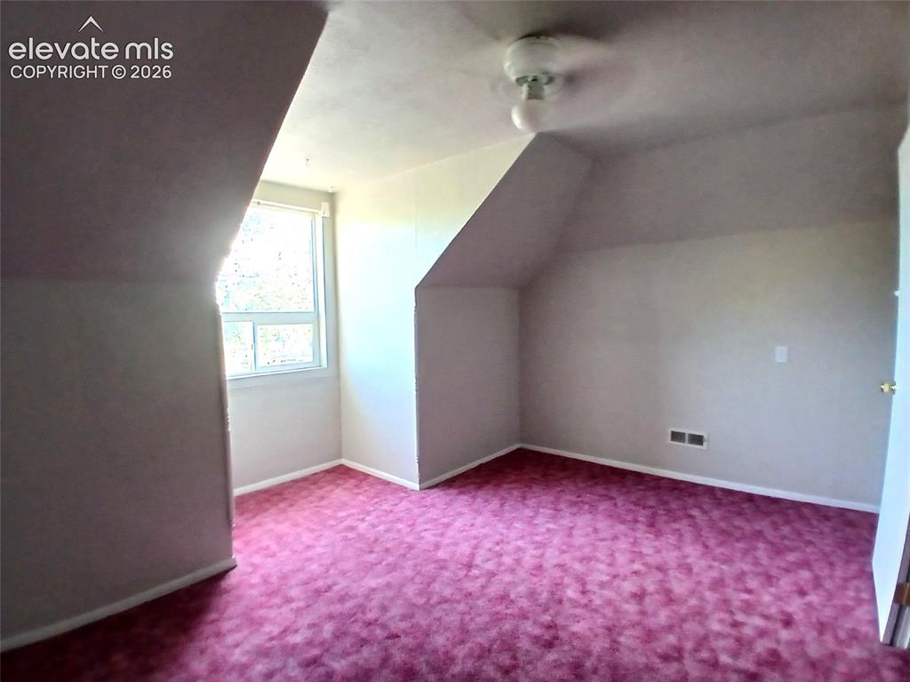 Image 12 of 21: Bonus Room