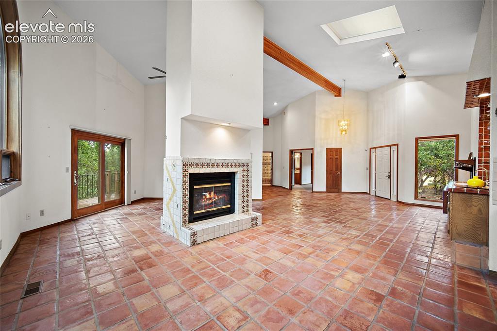 Image 14 of 49: Living Room