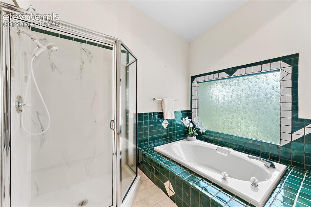 Image 26 of 49: Master Bathroom