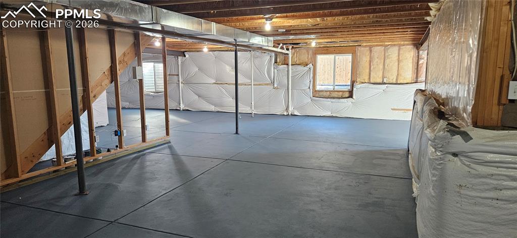 Image 16 of 19: Basement