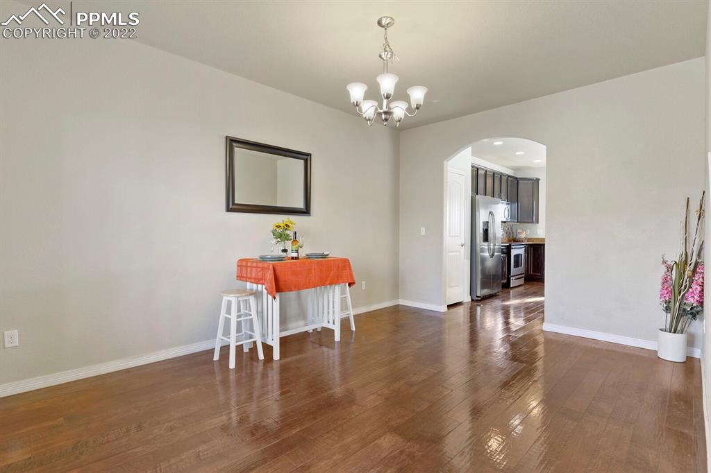 Listing 1489370, Image 4 of 29