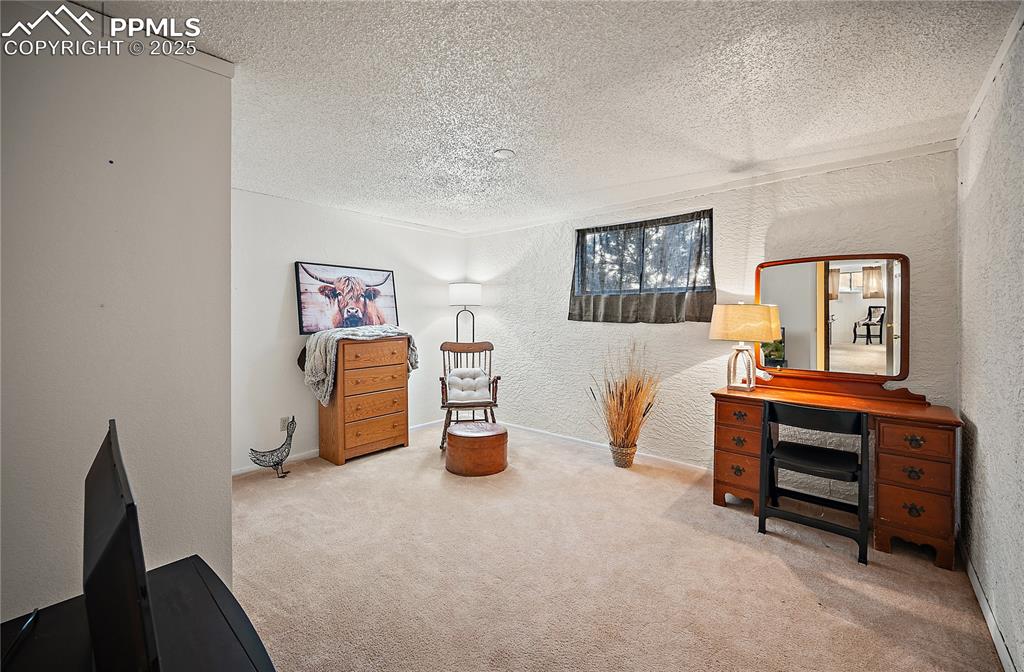 Image 36 of 49: Basement bedroom 5