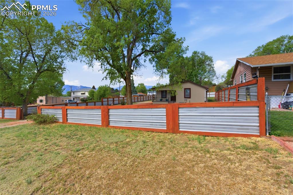 Image 46 of 48: This charmer is beautiful, safe and move-in ready. 