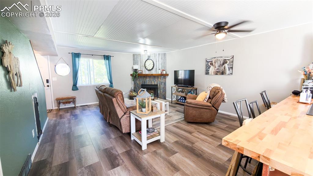 Image 8 of 44: Living Room