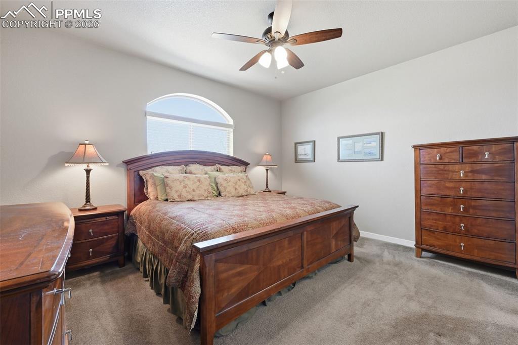 Image 16 of 30: Office: 3rd bedroom if needed