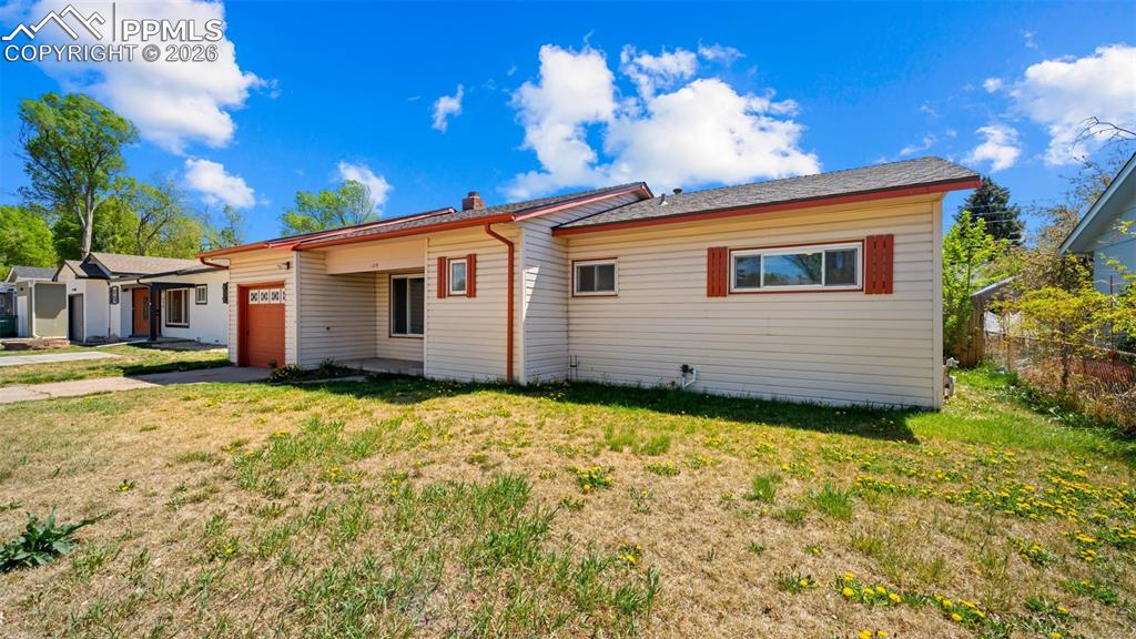 Image 21 of 26: Front of Structure