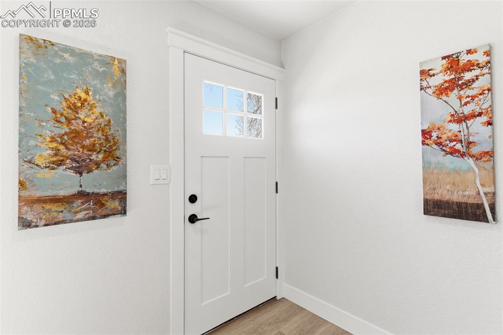 Image 4 of 37: Entry