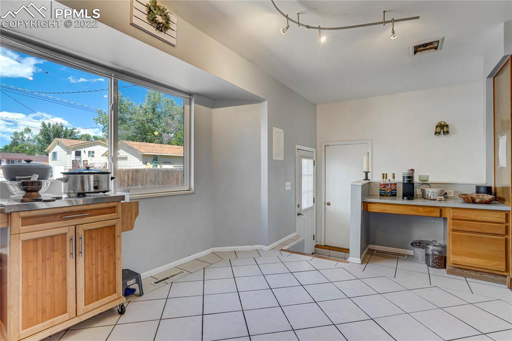 Listing 1499489, Image 14 of 42