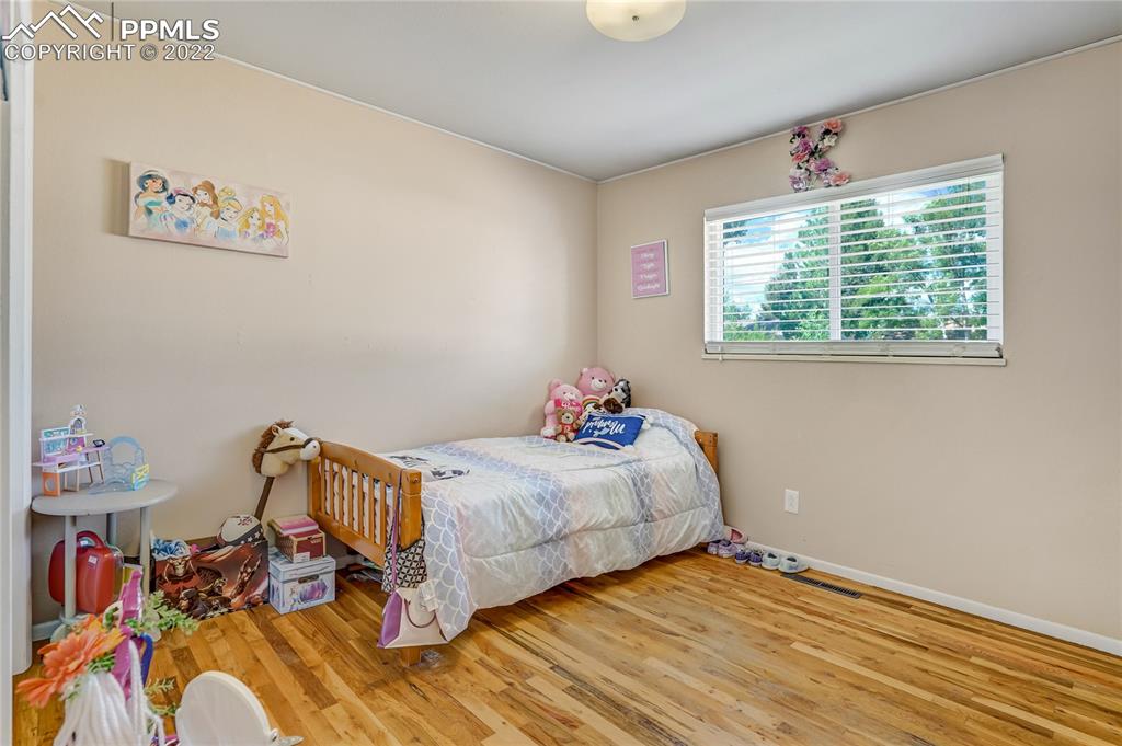 Listing 1499489, Image 17 of 42