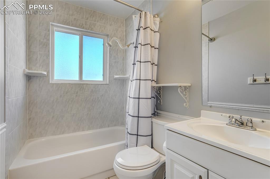 Listing 1499489, Image 20 of 42