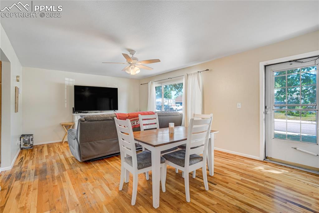 Listing 1499489, Image 6 of 42