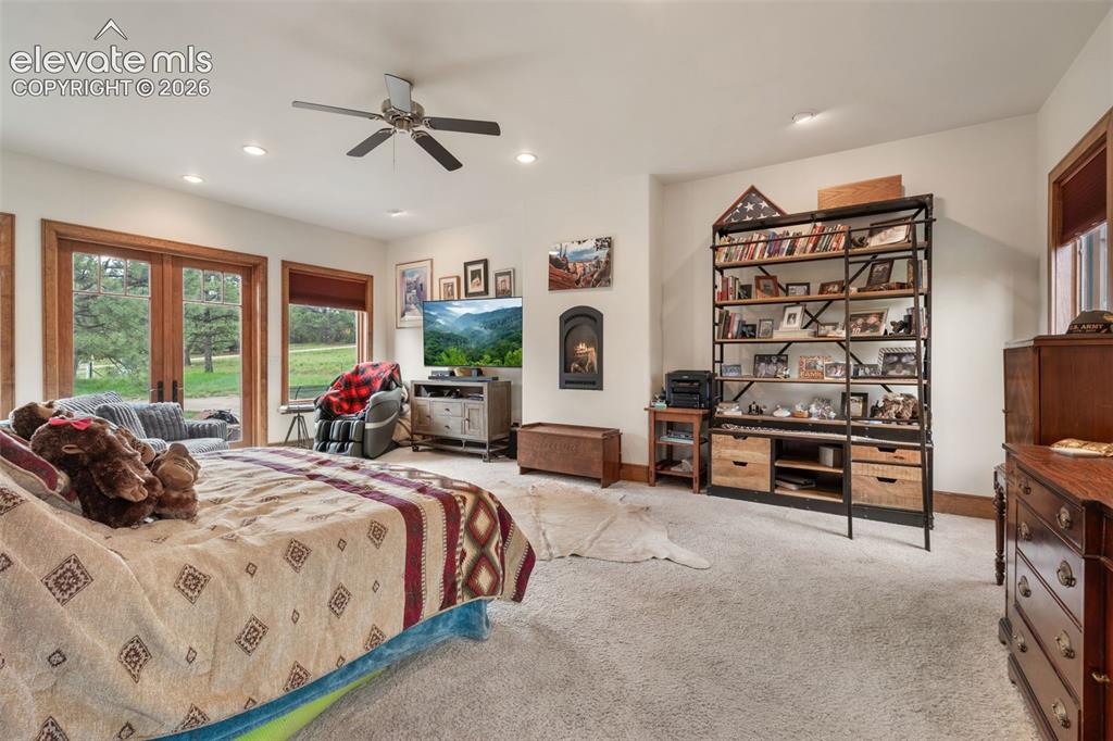 Image 19 of 50: Master Bedroom