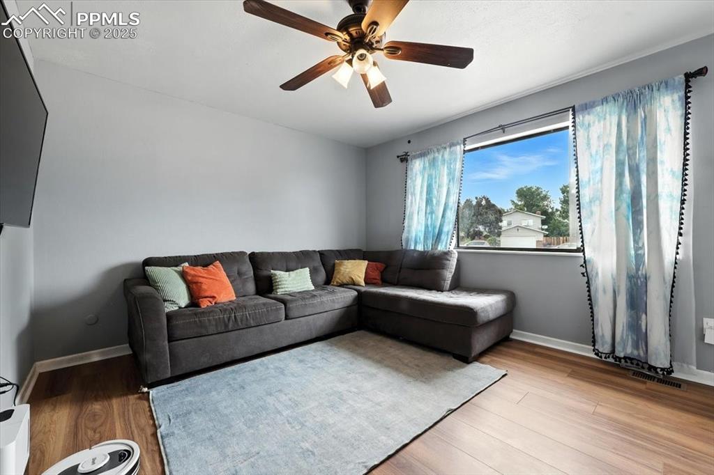 Image 5 of 46: Living Room