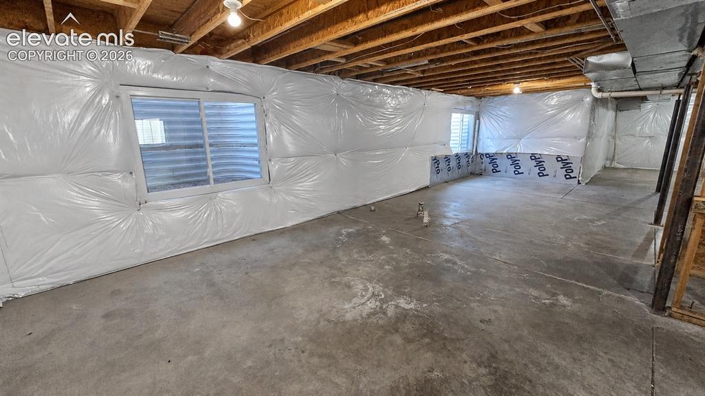Image 19 of 25: Basement