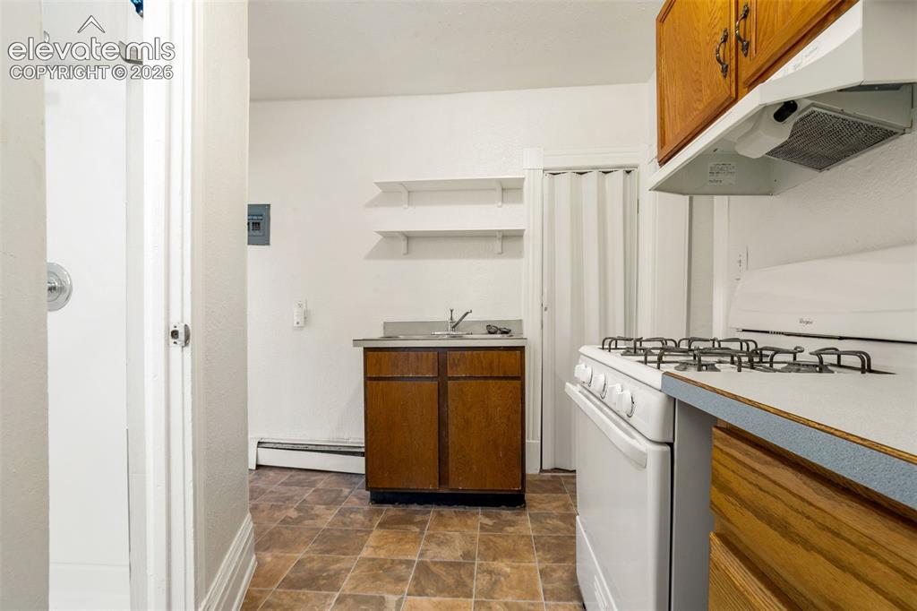 Image 9 of 33: Unit 2