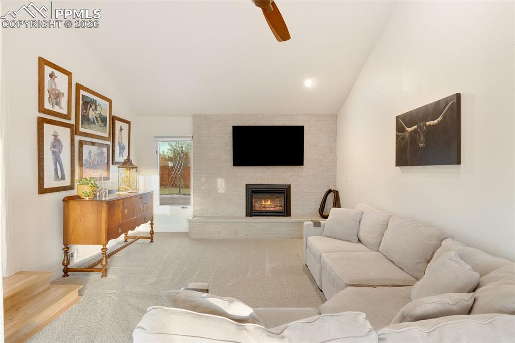 Image 16 of 43: Living Room