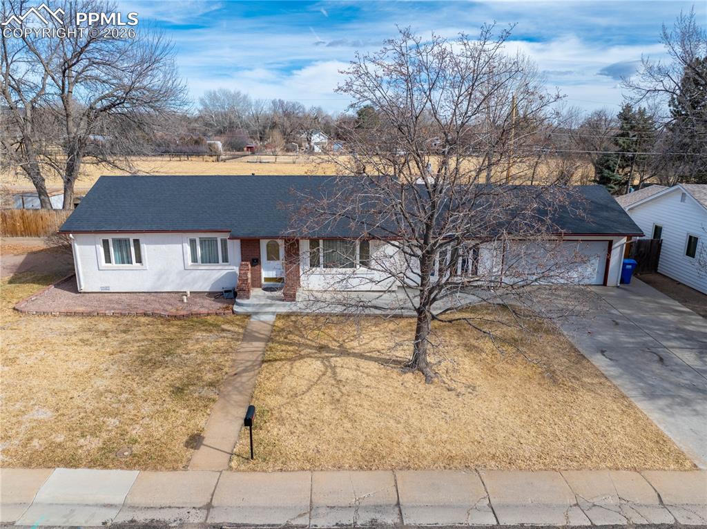 Image 4 of 43: Front of Structure