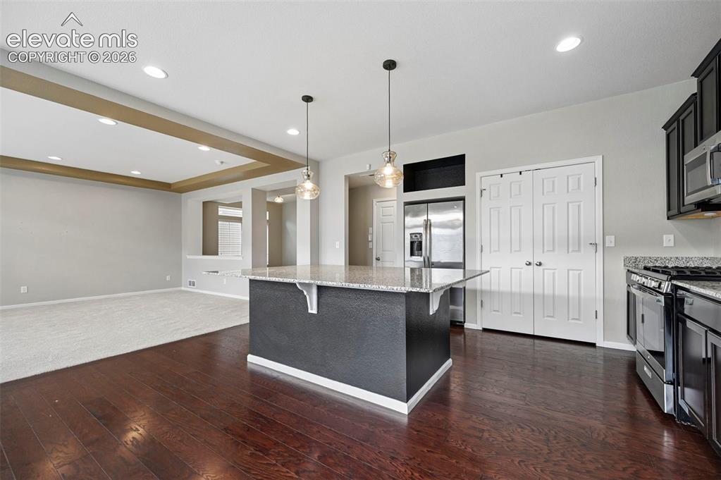 Image 10 of 48: Kitchen