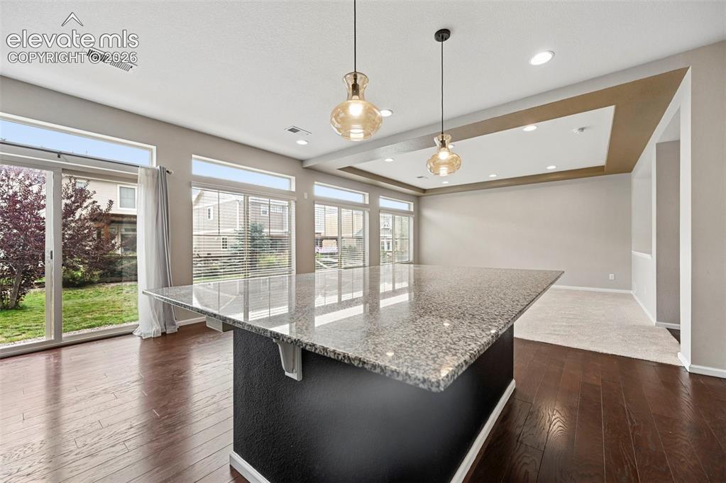 Image 9 of 48: Kitchen