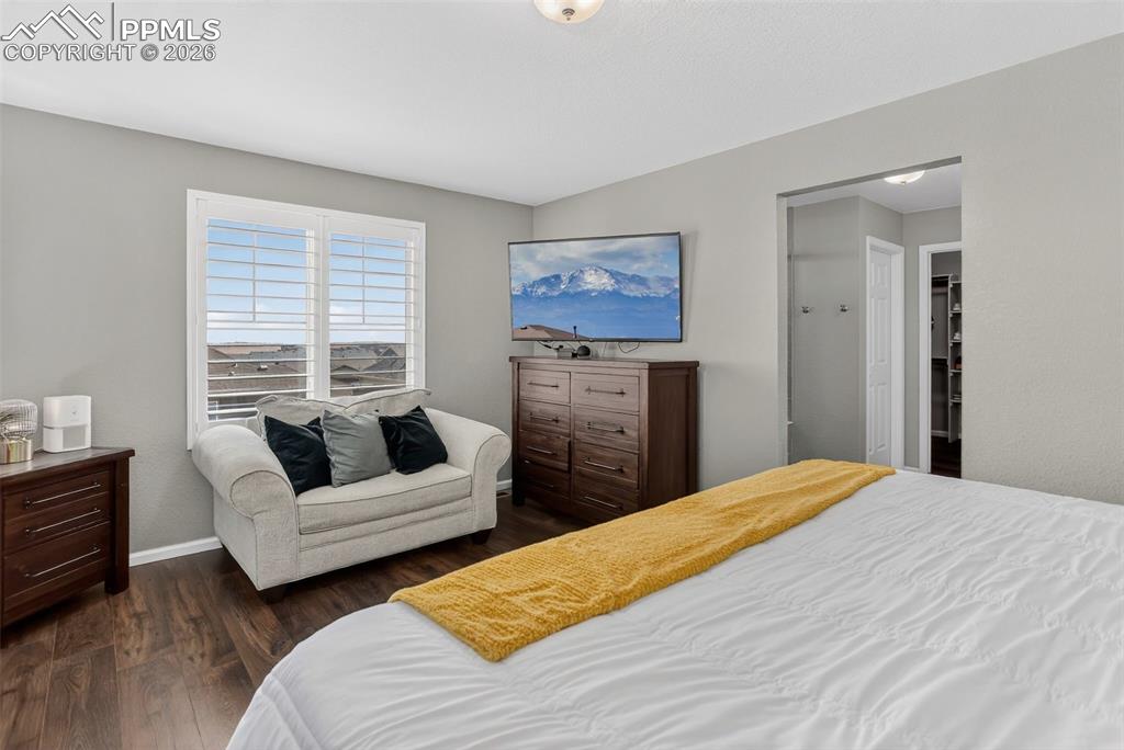 Image 21 of 40: Master Bedroom