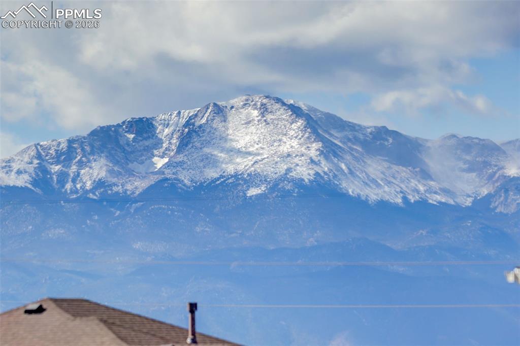 Image 28 of 40: View