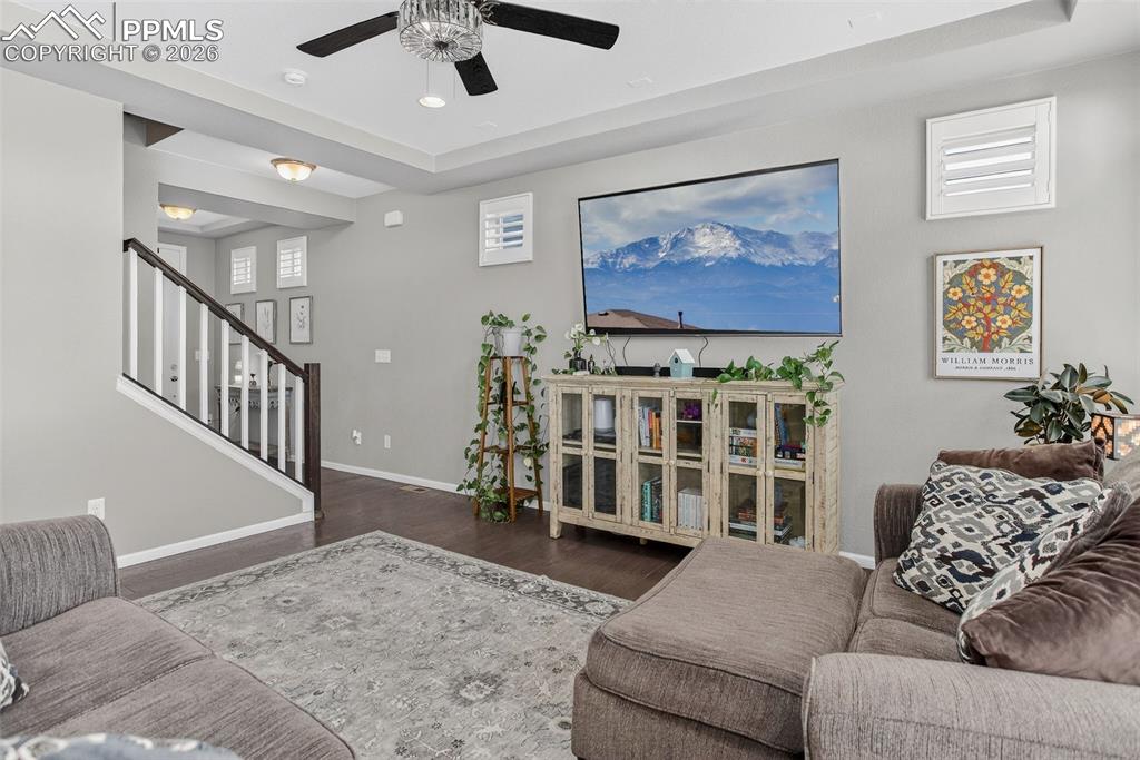 Image 9 of 40: Living Room