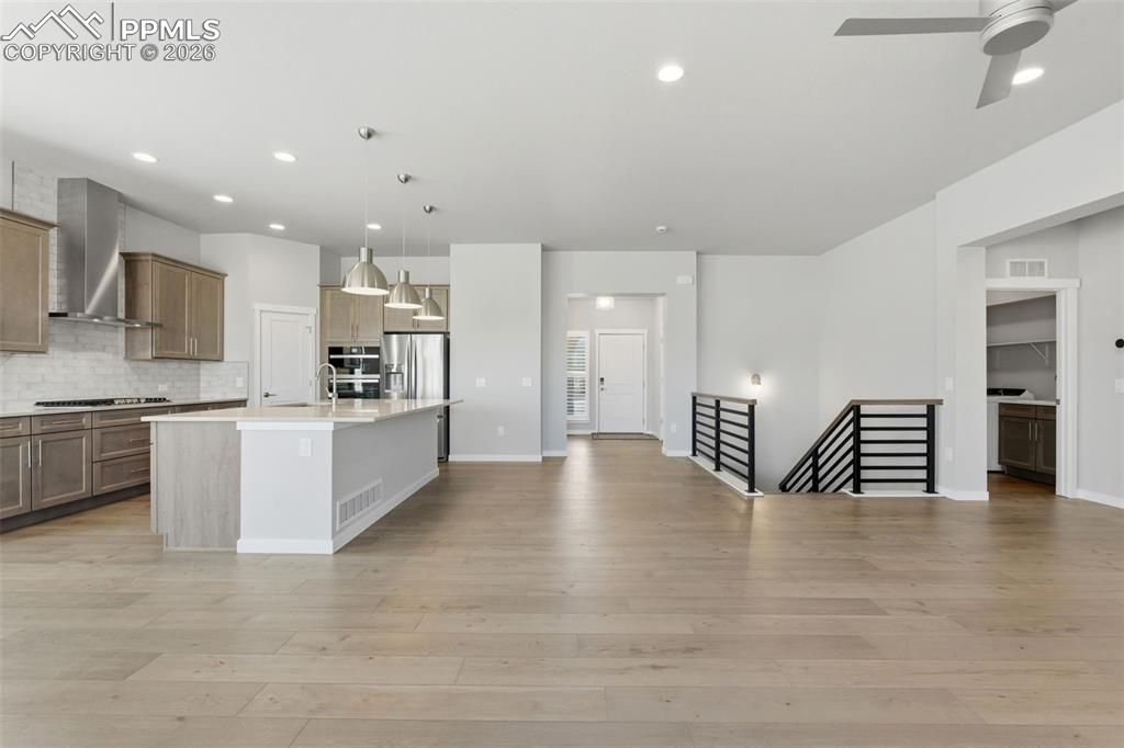 Image 13 of 48: Chef