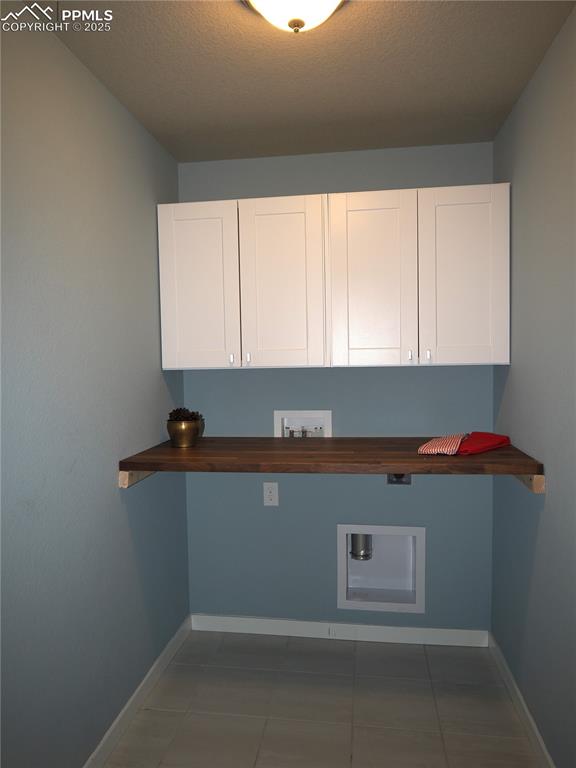 Image 23 of 39: Laundry