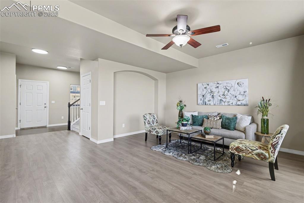 Image 7 of 35: No Description Available