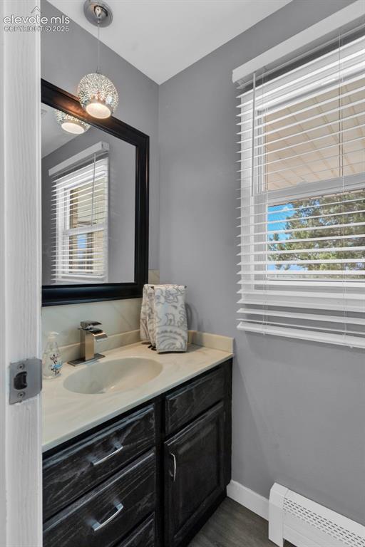 Image 12 of 46: Bathroom