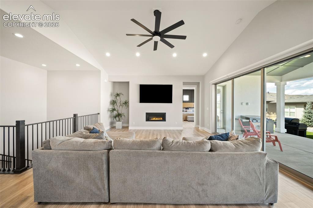 Image 12 of 45: Living Room