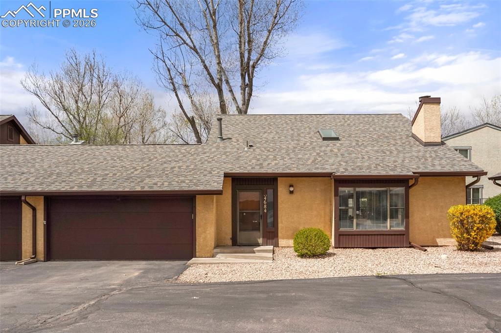 Image 2 of 30: Front of Structure