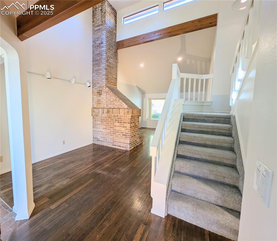 Image 3 of 28: Other